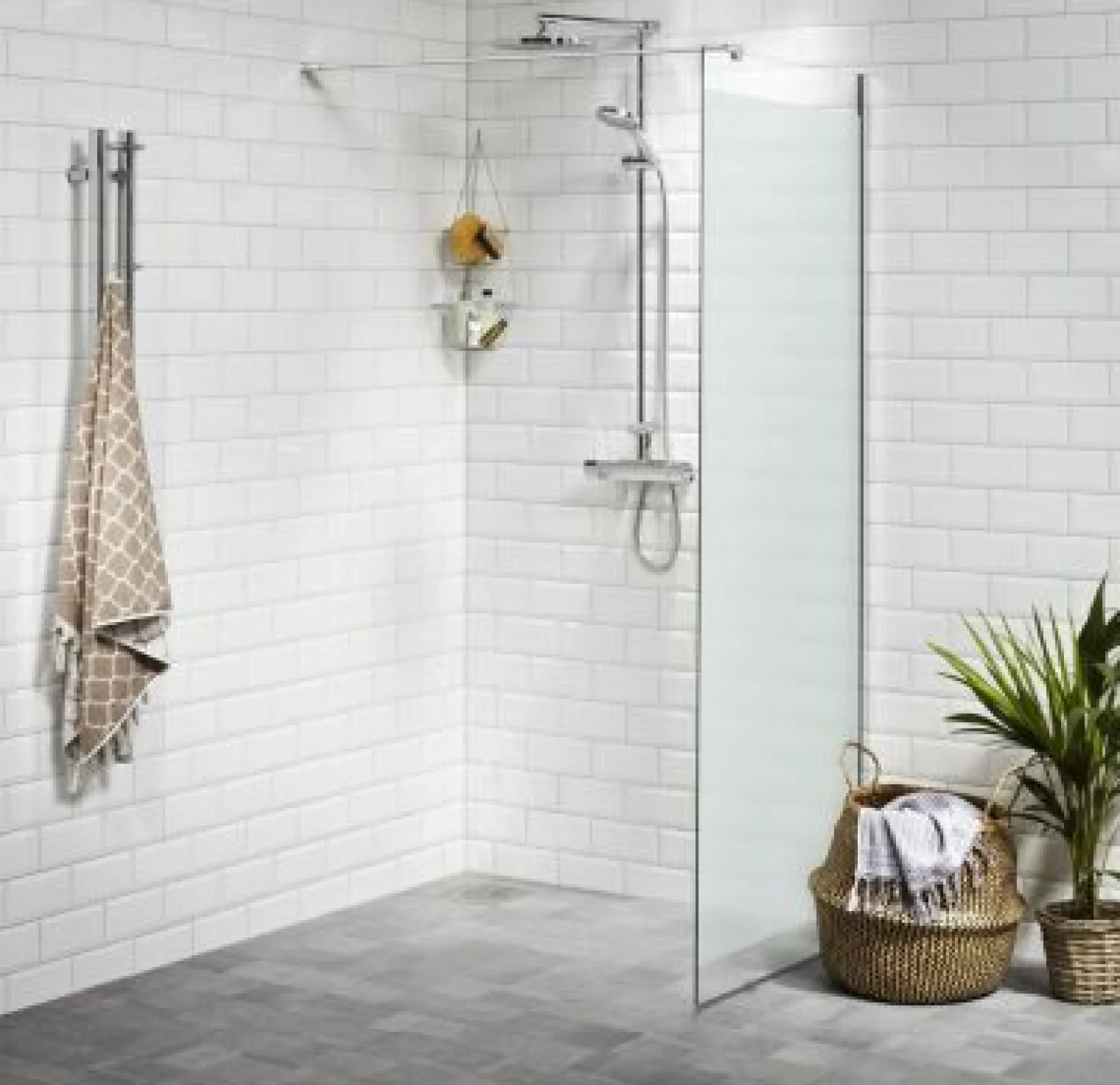 Vetro brusevæg, 60 cm, 6 mm hærdet silkemat glas, EasyClean