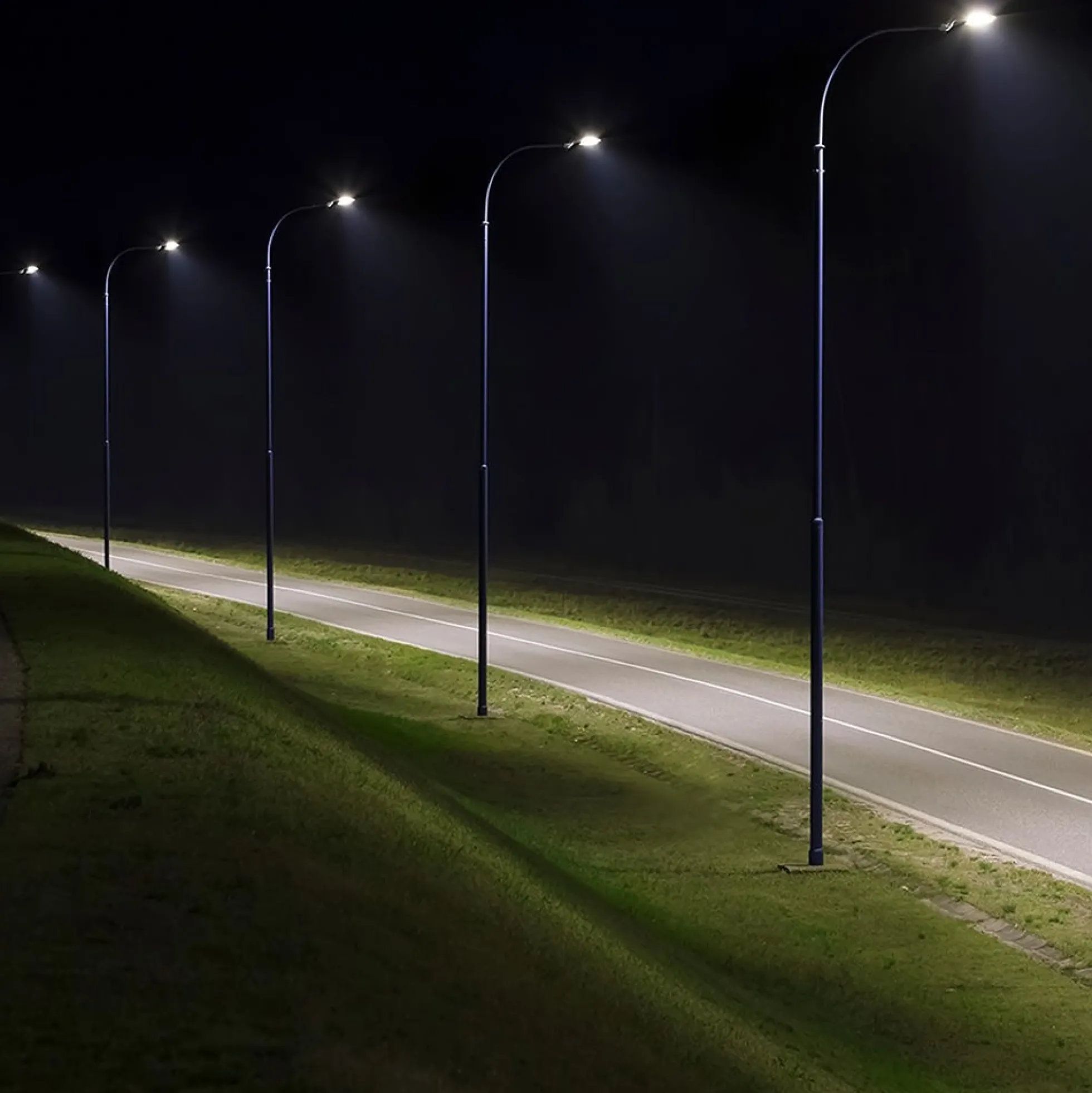 100W LED gadebelysning med Samsung chip, 6500K, 9400lm, RA80, IP65