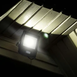 10W LED projektør, Samsung LED chip, arbejdslampe, sort hus, varm kulør - V-TAC