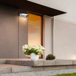 17W LED væglampe, roterbar, hvid, IP65, 3000K, 350° justerbar, udendørs