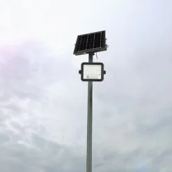 50W solcelle LED projektør, 700lm, CCT 2000K-8000K, batteriindikator, sort, udendørs