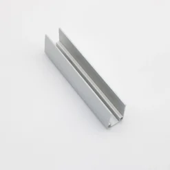 8x16 monteringsklip, Aluminium, 10 mm bredde, 50 mm højde