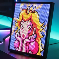 64x64 pixel art display, Bluetooth appstyring, 5V USB, 26x26cm, 10W